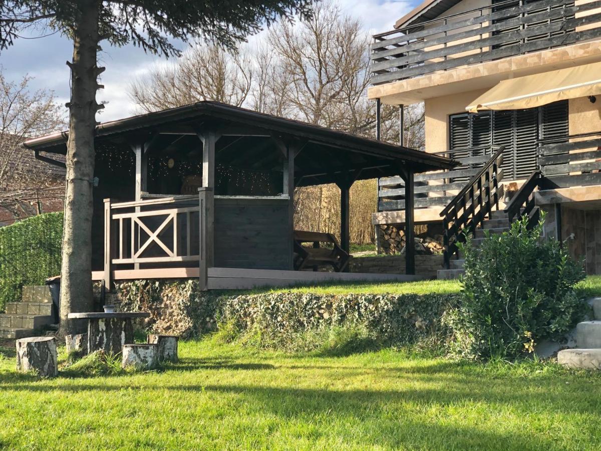 Къща за гости Вила Теkето I Family Guest House Villa Teketo Nikolovo Экстерьер фото