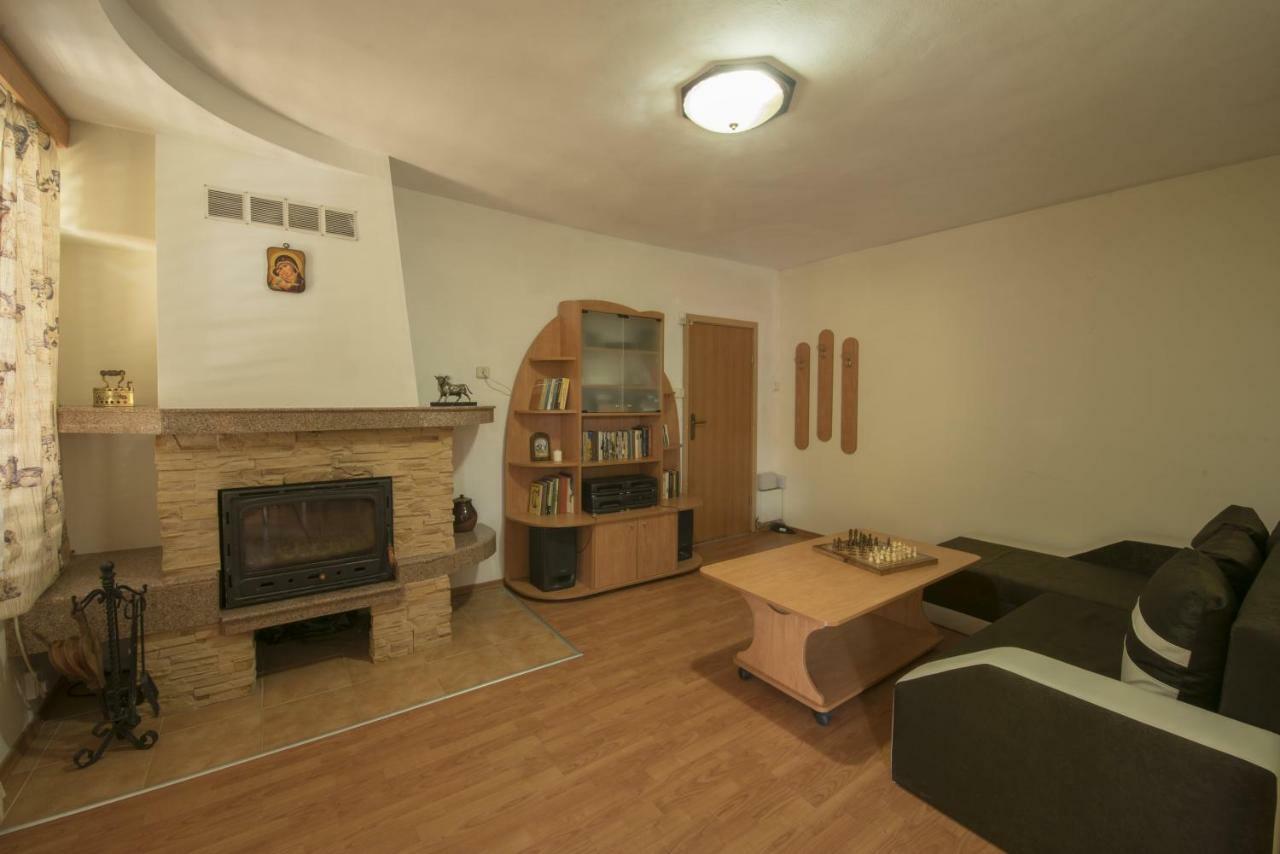 Къща за гости Вила Теkето I Family Guest House Villa Teketo Nikolovo Экстерьер фото