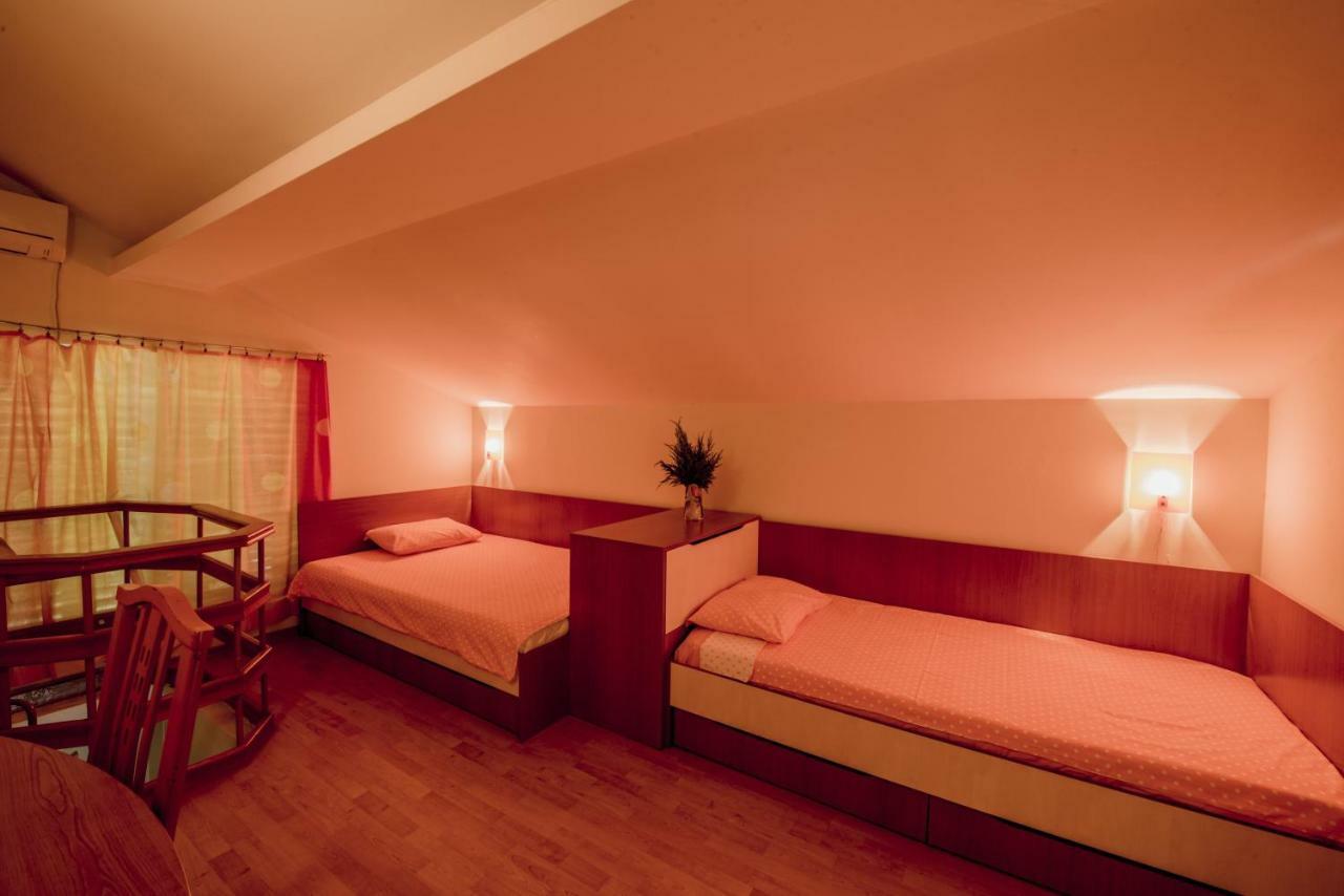 Къща за гости Вила Теkето I Family Guest House Villa Teketo Nikolovo Экстерьер фото